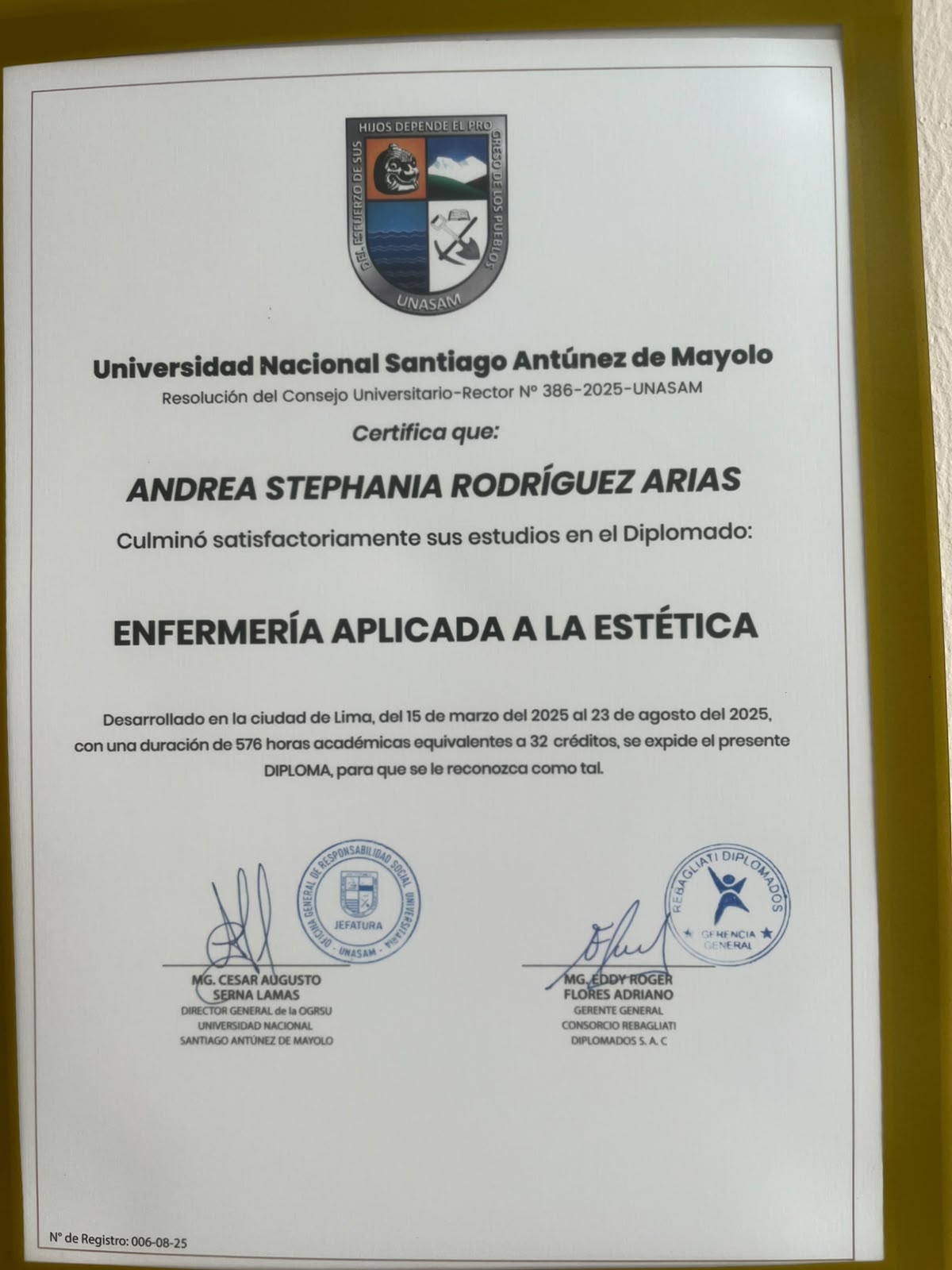 Certificado de la fundadora de Klass Salón & Spa (7)